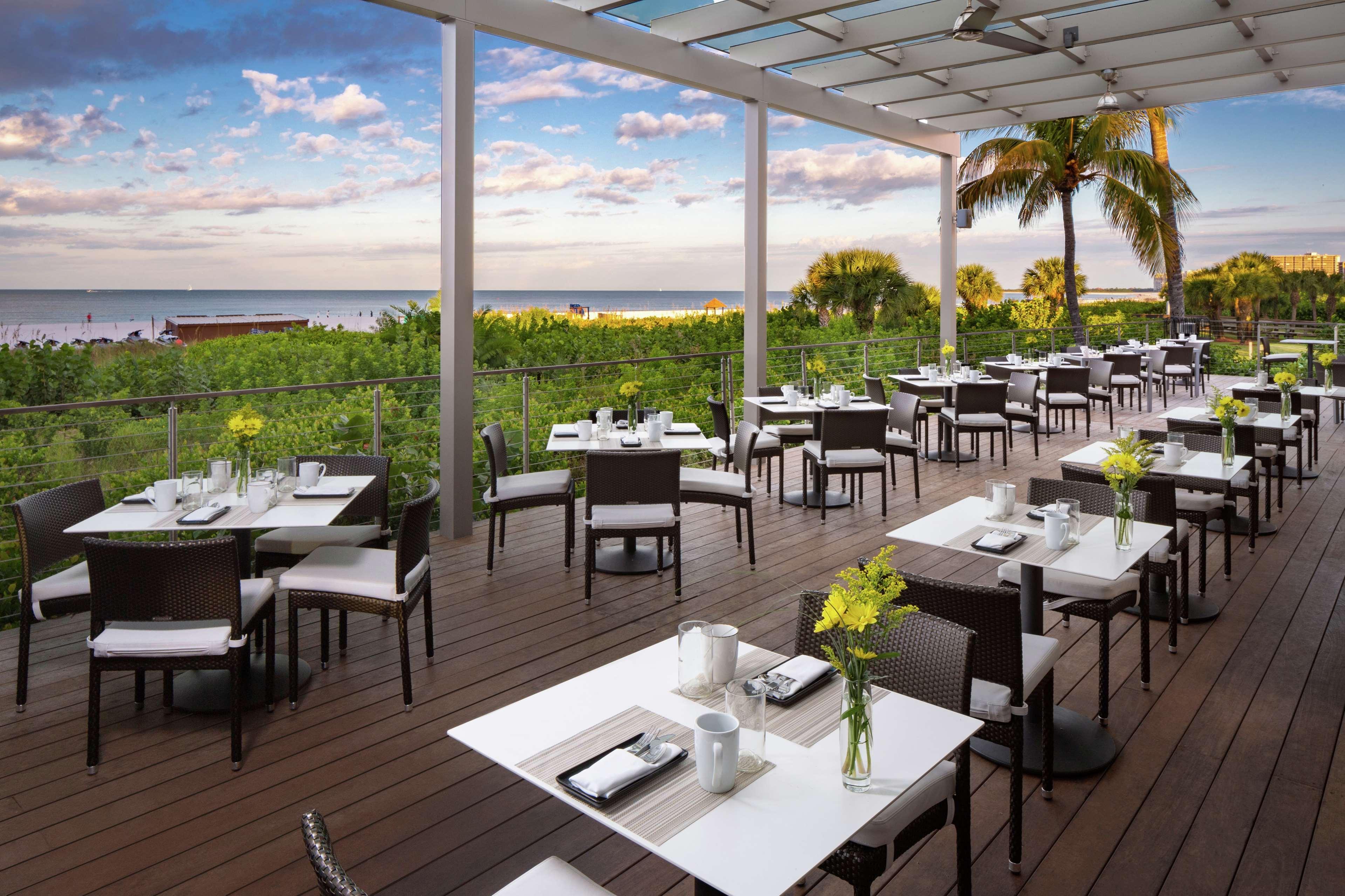 Hilton Marco Island Beach Resort And Spa Exterior foto