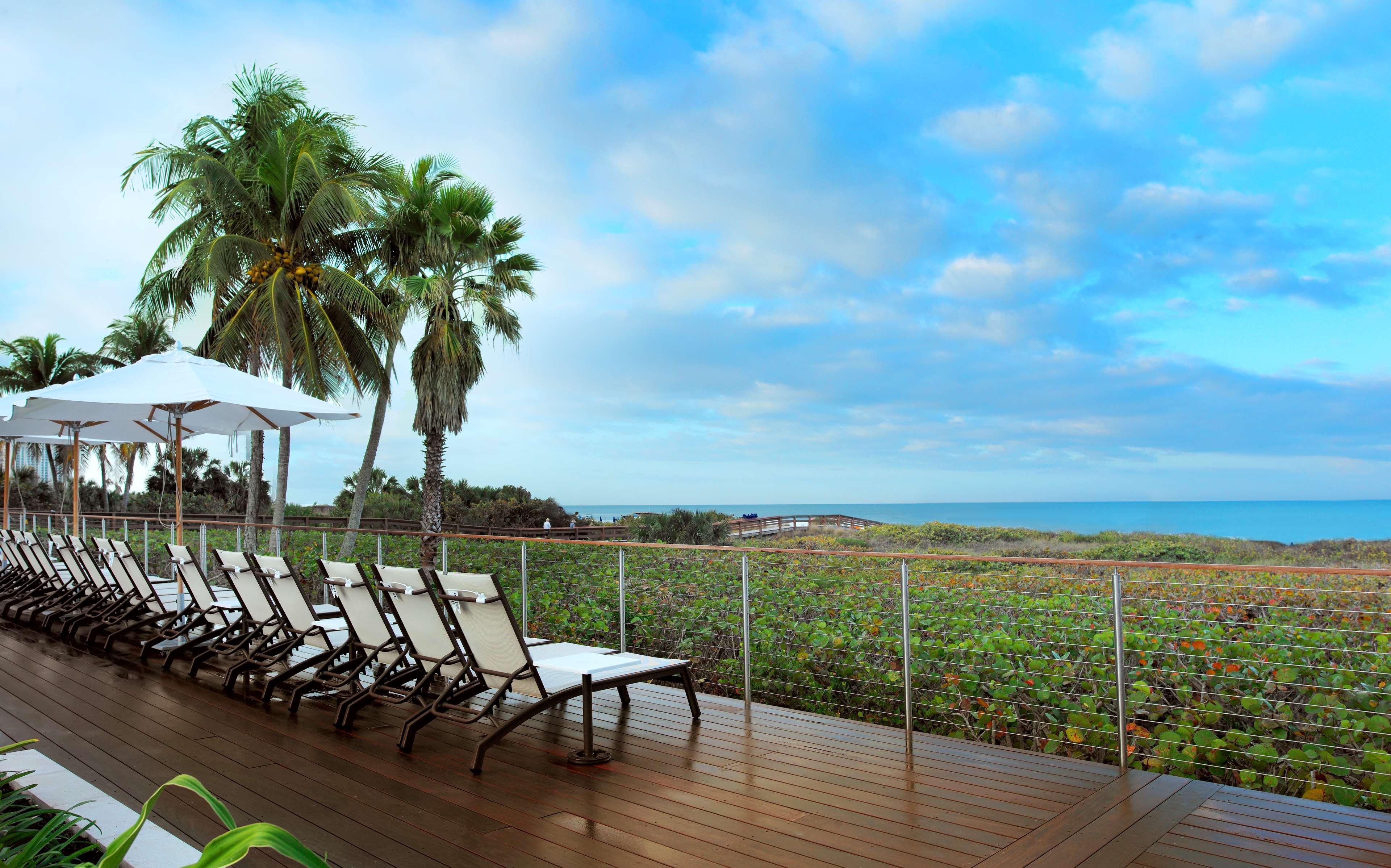 Hilton Marco Island Beach Resort And Spa Exterior foto