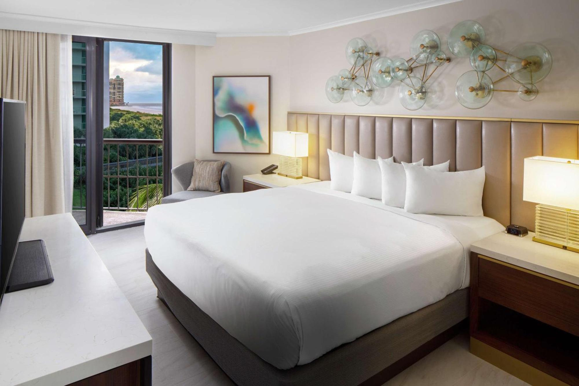 Hilton Marco Island Beach Resort And Spa Exterior foto